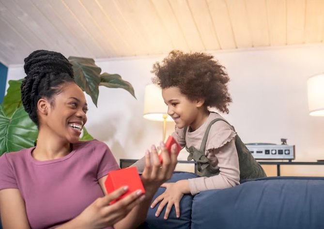 TIM Ads mapeia tendências de forte consumo para o Dia das Mães: 65% dos amazonenses vão presentear