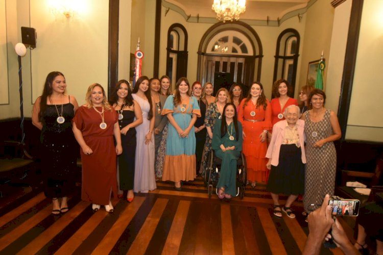 Jornalistas e escritoras do AM: 23 novas associadas tomam posse em associação nesta sexta-feira (6)
