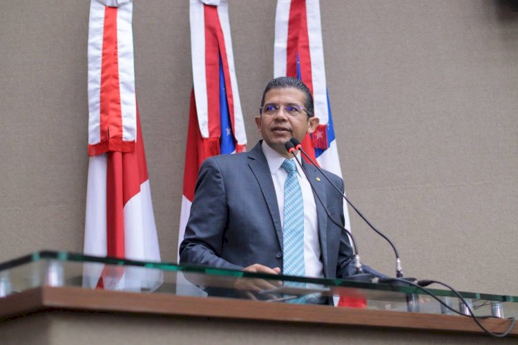 Lei que proíbe uso do Auxílio Estadual em apostas virtuais, de autoria do deputado João Luiz, é sancionada