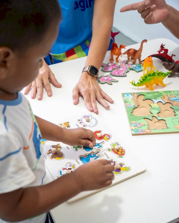 Atendimento integrado e humanizado potencializa o desenvolvimento de crianças autistas no Amazonas