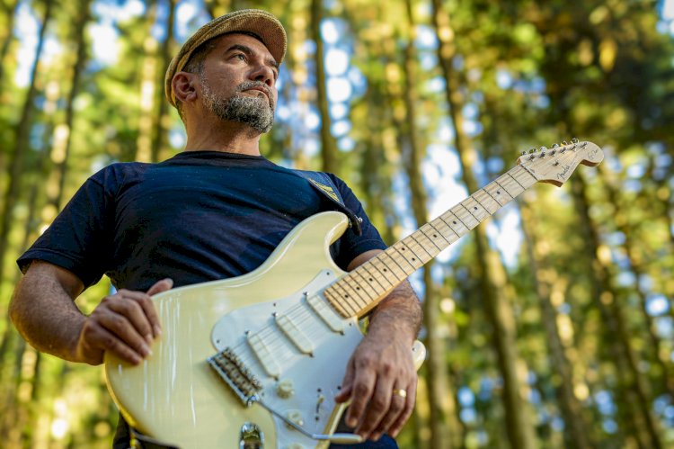 Amazônia para o mundo ouvir: instrumentista amazonense Rosivaldo Cordeiro leva ritmos regionais à Europa