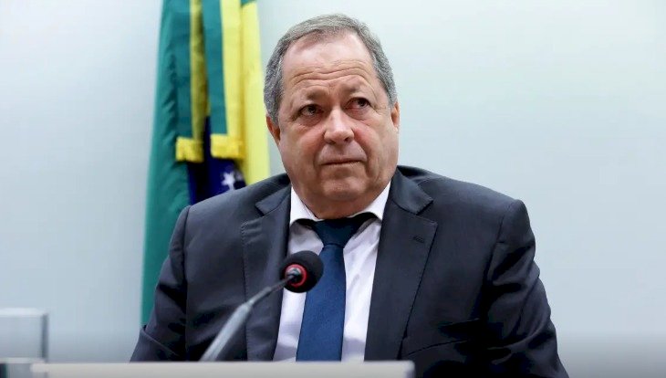 Dino mantém cassação do mandato do ex-deputado Chiquinho Brazão