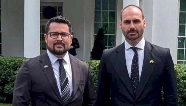 PGR denuncia Eduardo Bolsonaro e Paulo Figueiredo por coação