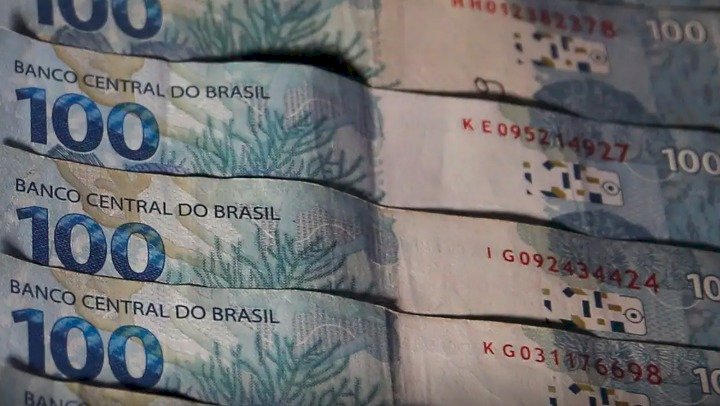 Receita paga quinto lote de restituição do Imposto de Renda 2025