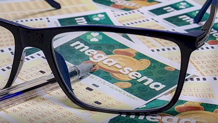 Mega-Sena sorteia R$ 100 milhões nesta quinta-feira