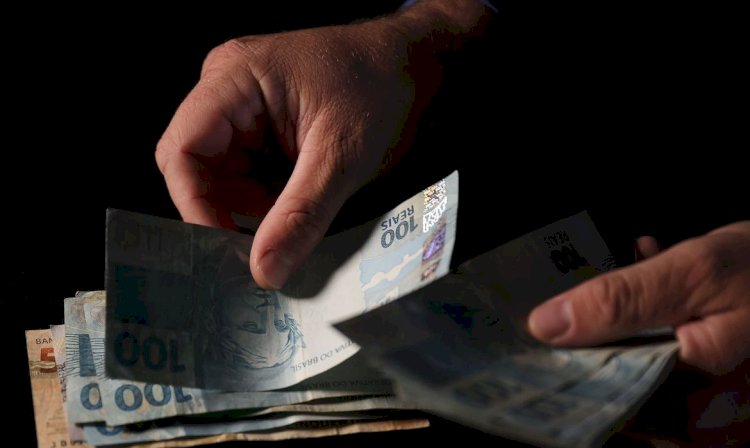 Mercado reduz previsão da inflação para 4,43% este ano