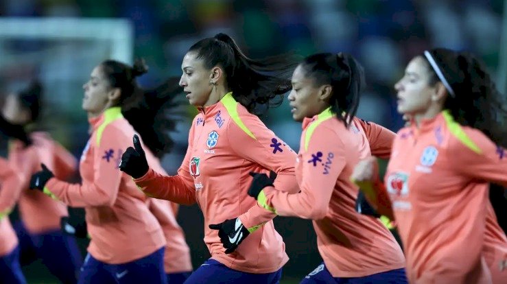 Seleção feminina encerra 2025 com amistoso contra Portugal