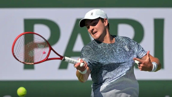 João Fonseca avança para oitavas do Masters 1000 de Indian Wells
