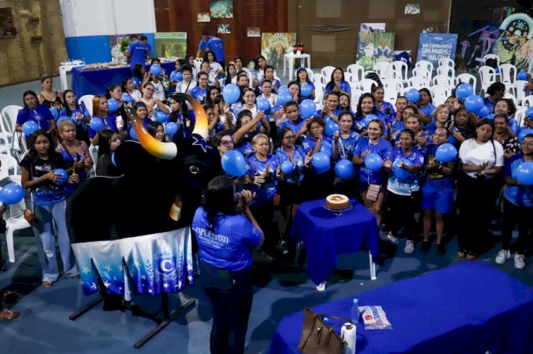 Boi Caprichoso realiza palestra sobre respeito, proteção e combate à violência contra a mulher