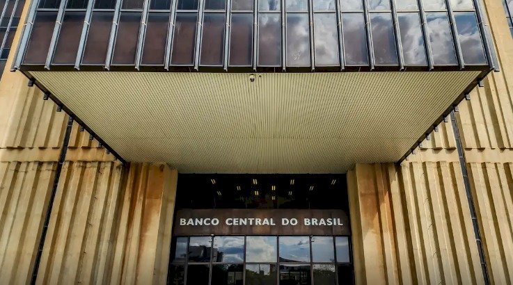 Copom se reúne nesta quarta com petróleo sob pressão da guerra