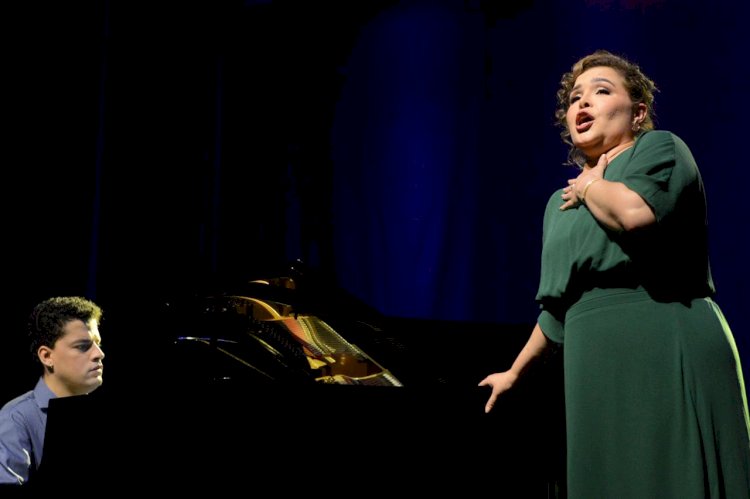 Recital gratuito no Icbeu aproxima público manauara da música lírica